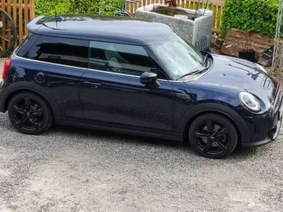 Gebraucht Mini Cooper S Classic 178 PS (130 kW) 2022 Schwarz Kleinwagen