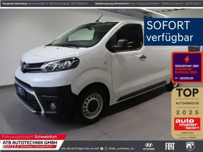Käytetty Toyota Proace Comfort 144 HP (105 kW) 2023 Valkoinen Tila-auto