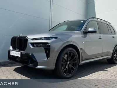 Neu BMW X7 Sport Line 352 PS (258 kW) 2026 Skyscraper grau metallic SUV