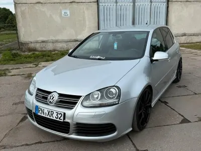 Gebraucht VW Golf V R 250 PS (183 kW) 2007 Silber Kleinwagen