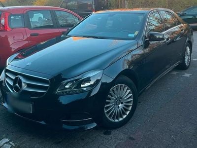 Mercedes E200