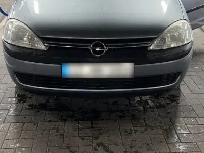 Używany Opel Corsa Njoy 75 KM (55 kW) 2003 Srebrny Hatchback