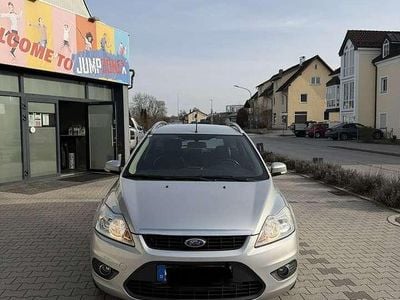 Gebraucht Ford Focus Style 109 PS (80 kW) 2011 Kombi