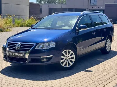 Gebraucht VW Passat Comfortline 150 PS (110 kW) 2010 Blau Kombi