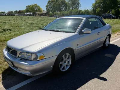 Gebraucht Volvo C70 163 PS (119 kW) 2002 Silber Cabrio