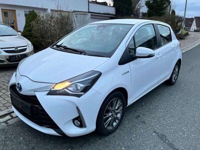 gebraucht Toyota Yaris Hybrid 85 kw *guter Zustand *