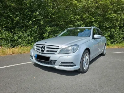 Gebraucht Mercedes C220 Avantgarde 170 PS (125 kW) 2012 Grau Kombi