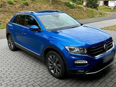 Usata VW T-Roc Sport 150 CV (110 kW) 2018 Blu SUV