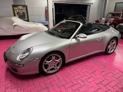 Porsche 911 Carrera 4S Cabriolet