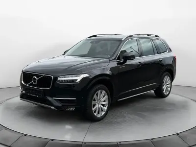 Gebraucht Volvo XC90 Momentum 235 PS (172 kW) 2018 Schwarz SUV