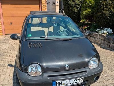 Usata Renault Twingo 58 CV (42 kW) 2003 Nero Utilitaria