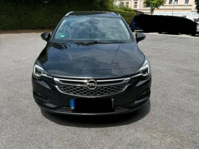 Gebraucht Opel Astra Sport 125 PS (91 kW) 2016 Schwarz Kombi