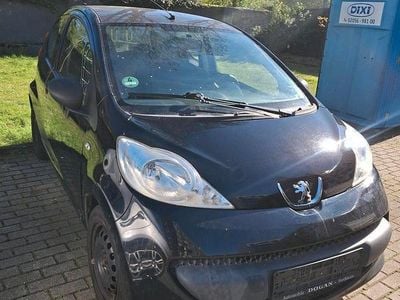 Gebraucht Peugeot 107 69 PS (50 kW) 2006 Schwarz Kleinwagen
