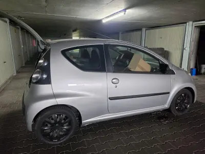 Gebraucht Citroën C1 68 PS (50 kW) 2007 Grau Kleinwagen