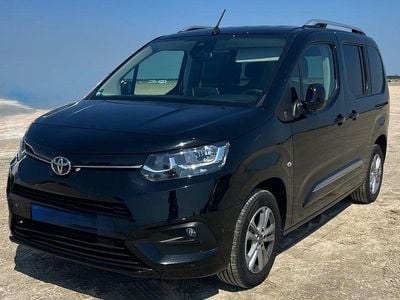 Schwarz Gebraucht 2021 Toyota Proace City City Van / Kleinbus | 19.990 € (Teuer)