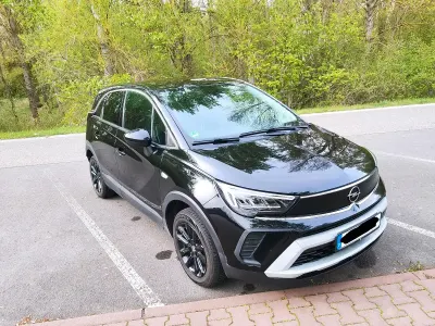 Brugt Opel Crossland 110 HK (80 kW) 2023 Sort SUV