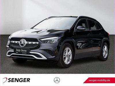 Unilack nachtschwarz Gebraucht 2024 Mercedes GLA200 SUV | 34.250 € (Guter Preis)