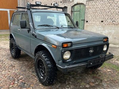 gebraucht Lada niva 4x4 Höhrlegung Schnorchel Dachgepäckträger mit Led