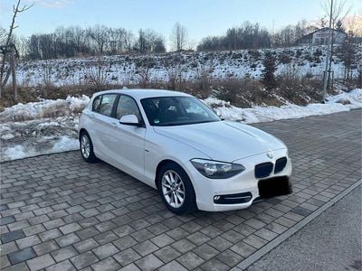 Gebraucht BMW 116 Efficient Dynamics 116 PS (85 kW) 2013 Weiß Kleinwagen