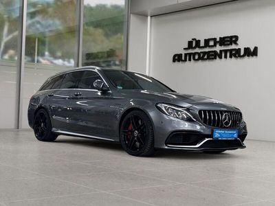 Mercedes C63 AMG