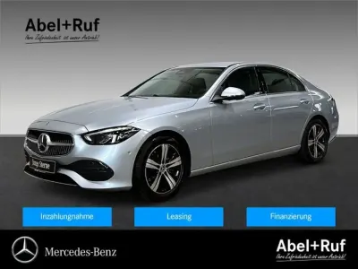Gebraucht Mercedes 200 163 PS (119 kW) 2025 Lack hightechsilber (metallic) Limousine