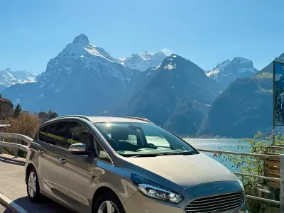 Second-hand Ford S-MAX Titanium 180 CP (132 kW) 2015 Argintiu Monovolum