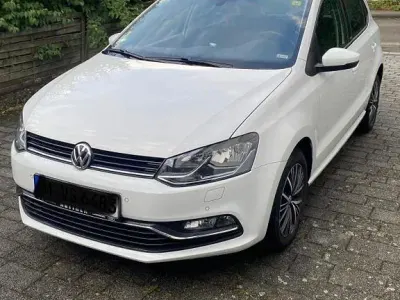 Gebraucht VW Polo Allstar 90 PS (66 kW) 2016 Weiß Limousine