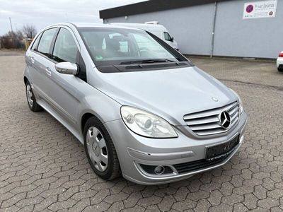 Mercedes B180