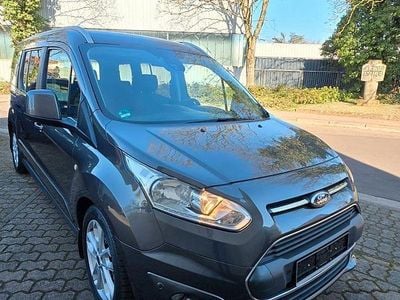 Gebraucht Ford Tourneo Connect Titanium 120 PS (88 kW) 2016 Grau Van / Kleinbus