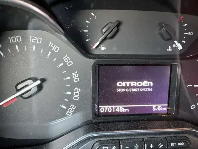 Gebraucht Citroën Berlingo Feel 131 PS (96 kW) 2020 Schwarz Van / Kleinbus