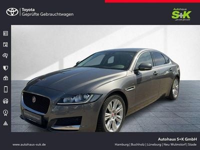 Gebraucht Jaguar XF Prestige 179 PS (131 kW) 2017 Corris grey Limousine