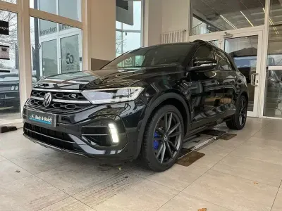 Usata VW T-Roc Beats 300 CV (220 kW) 2023 Nero SUV