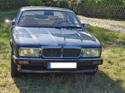 Käytetty Jaguar XJ40 199 HP (146 kW) 1991 Sininen Sedan