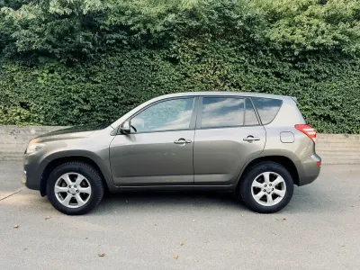 Gebraucht Toyota RAV4 Travel 158 PS (116 kW) 2011 Braun SUV