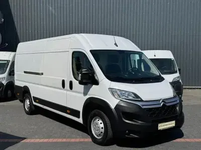 Gebraucht Citroën Jumper 165 PS (121 kW) 2024 Weiß Van / Kleinbus