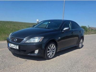 Lexus IS220d