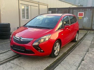 Second-hand Opel Zafira Tourer Selection 150 CP (110 kW) 2012 Roșu Monovolum