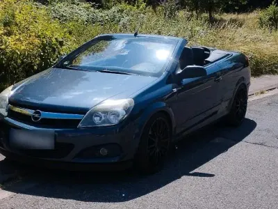 Gebraucht Opel Astra 140 PS (102 kW) 2007 Blau Cabrio