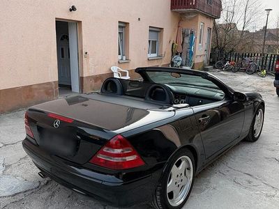 Gebraucht Mercedes SLK320 219 PS (161 kW) 2004 Schwarz Cabrio