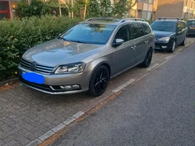 Gebraucht VW Passat 140 PS (102 kW) 2012 Andere farben Kombi