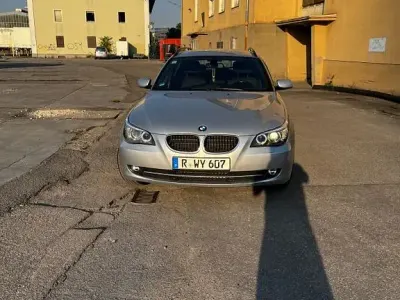 Gebraucht BMW 520 Exclusive 177 PS (130 kW) 2008 Silber Kombi