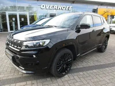 Gebraucht Jeep Compass 131 PS (96 kW) 2023 Schwarz SUV
