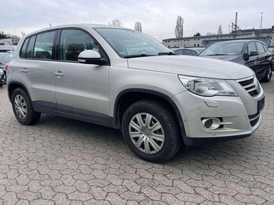 Second-hand VW Tiguan Freestyle 140 CP (102 kW) 2011 Alb SUV