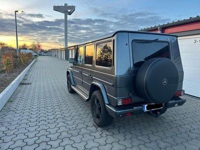Mercedes G320
