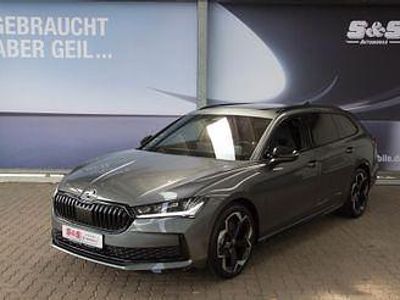 Gebraucht Skoda Superb SportLine 204 PS (150 kW) 2025 Grau Kombi