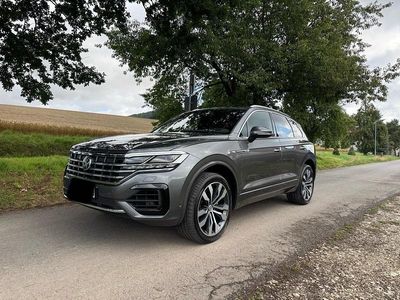 Gebraucht VW Touareg R-line 286 PS (210 kW) 2019 Grau SUV
