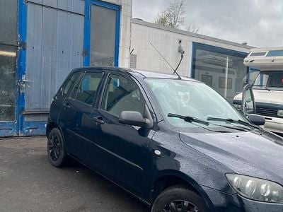 Gebraucht Mazda 2 75 PS (55 kW) 2006 Blau Kleinwagen