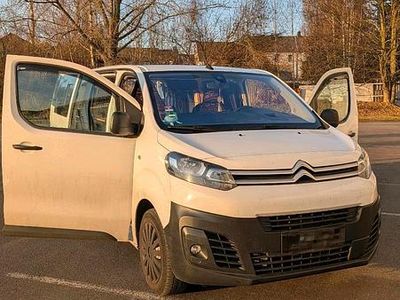 Weiß Gebraucht 2021 Citroën Jumpy Van / Kleinbus | 27.999 €