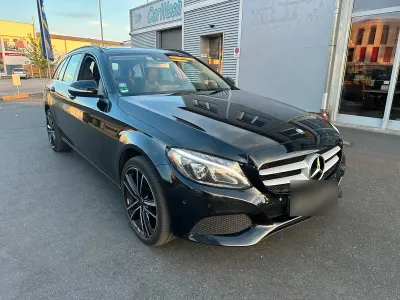 Gebraucht Mercedes C220 170 PS (125 kW) 2015 Schwarz Kombi