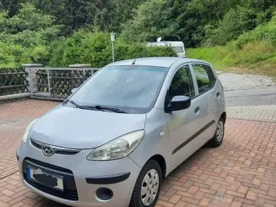 Gebraucht Hyundai i10 Edition+ 67 PS (49 kW) 2009 Grau Kleinwagen